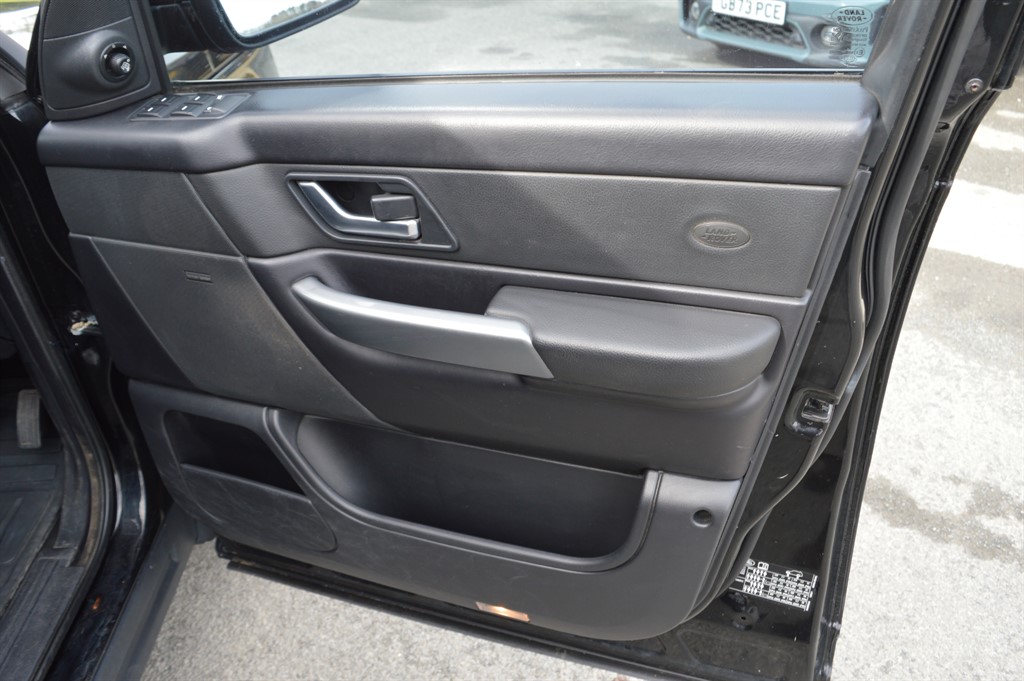 Used Land Rover Range Rover Sport 2006 for sale - 77877905: Photo 35