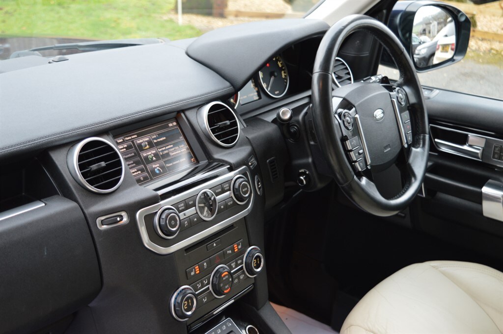 Used Land Rover Discovery 2015 for sale - 77492940: Photo 13