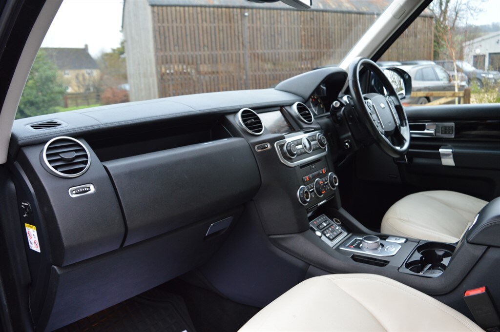 Used Land Rover Discovery 2015 for sale - 77492940: Photo 14