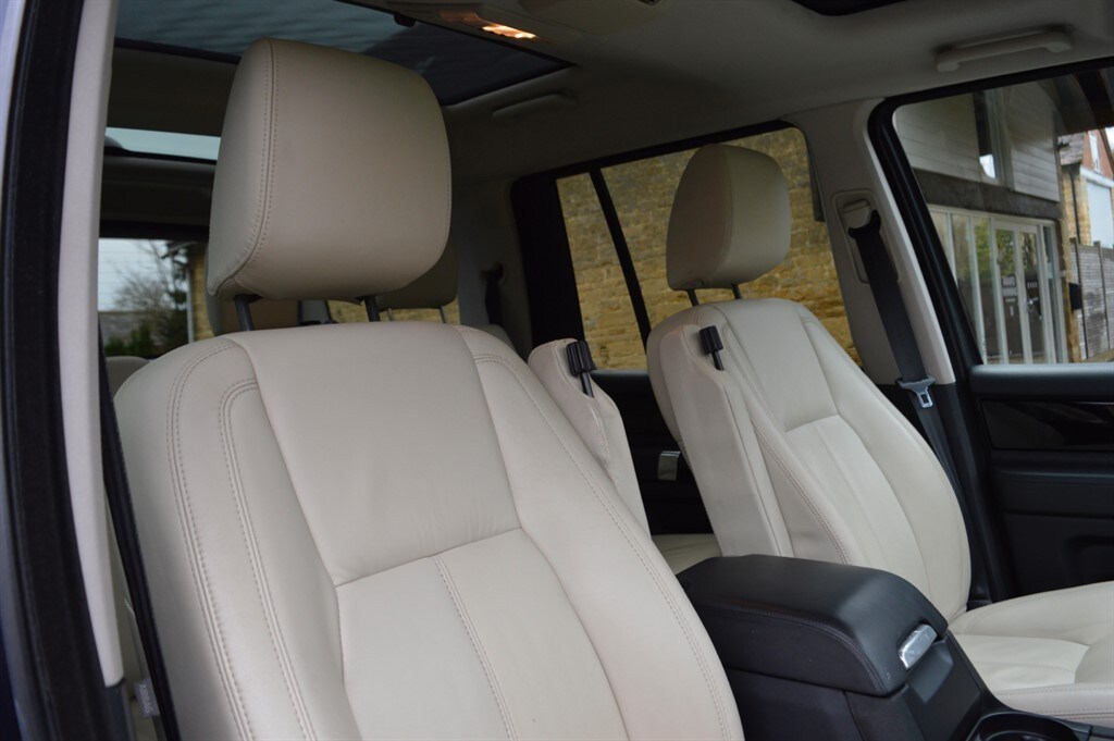 Used Land Rover Discovery 2015 for sale - 77492940: Photo 17