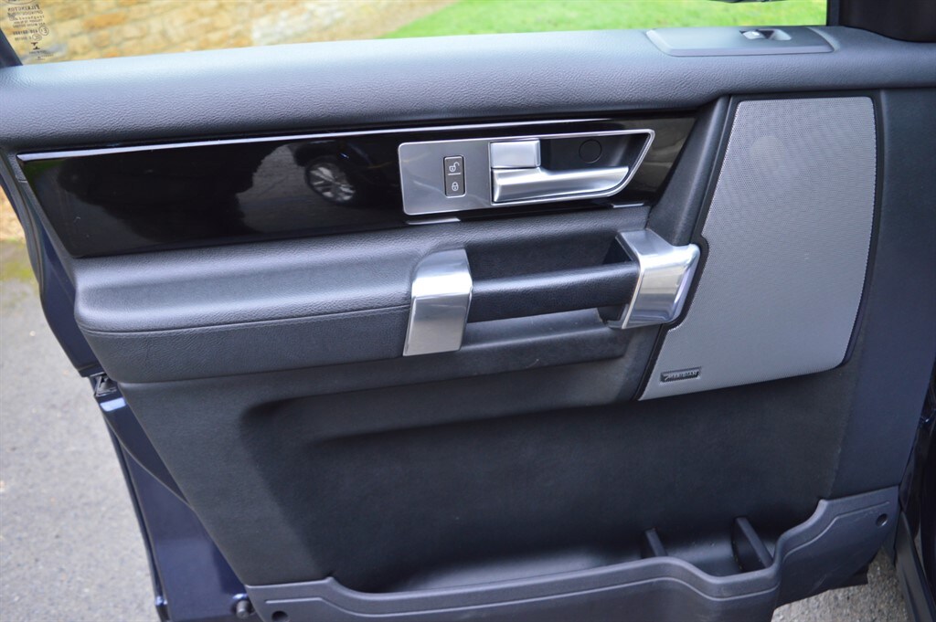 Used Land Rover Discovery 2015 for sale - 77492940: Photo 29