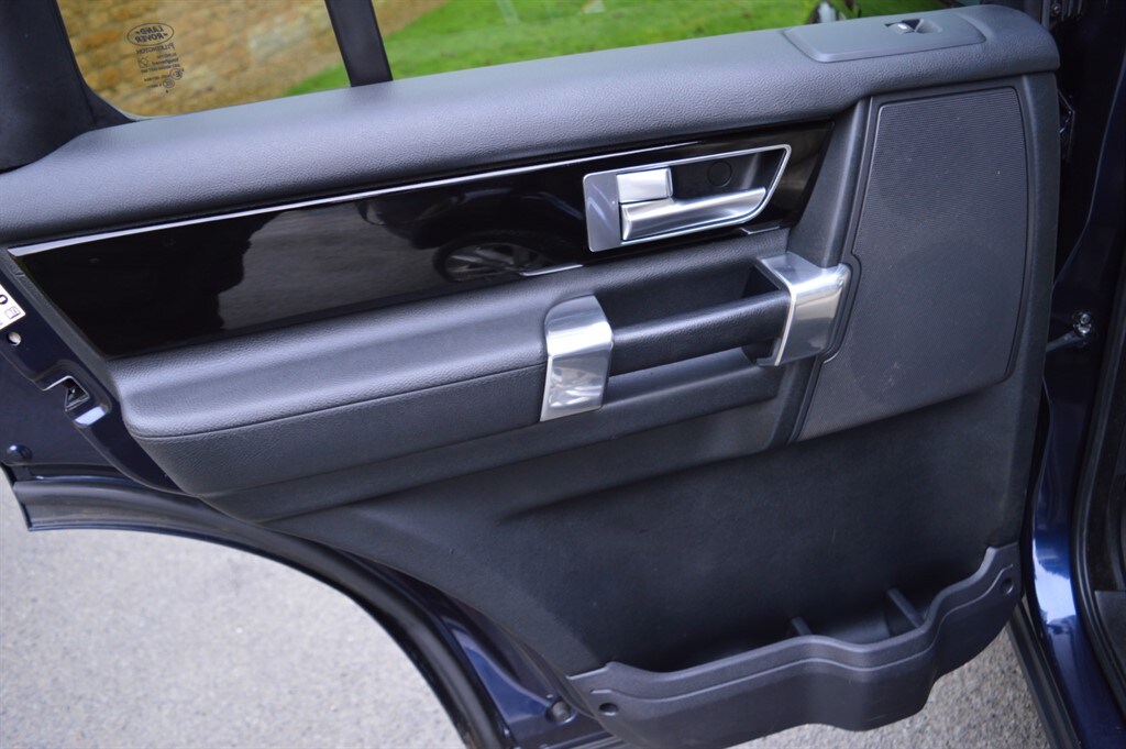 Used Land Rover Discovery 2015 for sale - 77492940: Photo 30