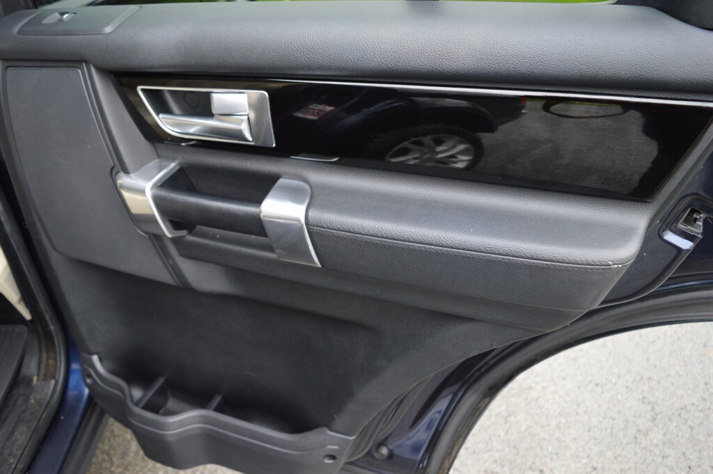 Used Land Rover Discovery 2015 for sale - 77492940: Photo 31