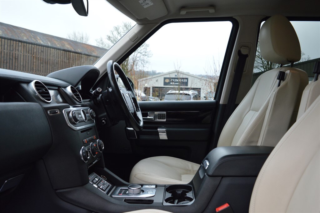 Used Land Rover Discovery 2015 for sale - 77492940: Photo 46