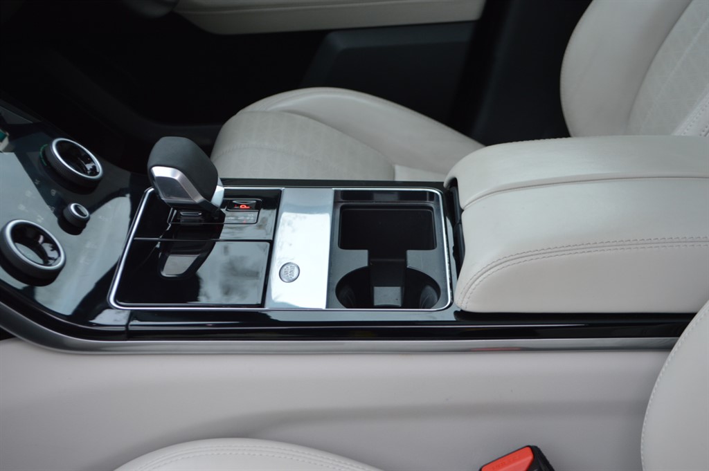 Used Land Rover Range Rover Velar 2022 for sale - 76452442: Photo 17