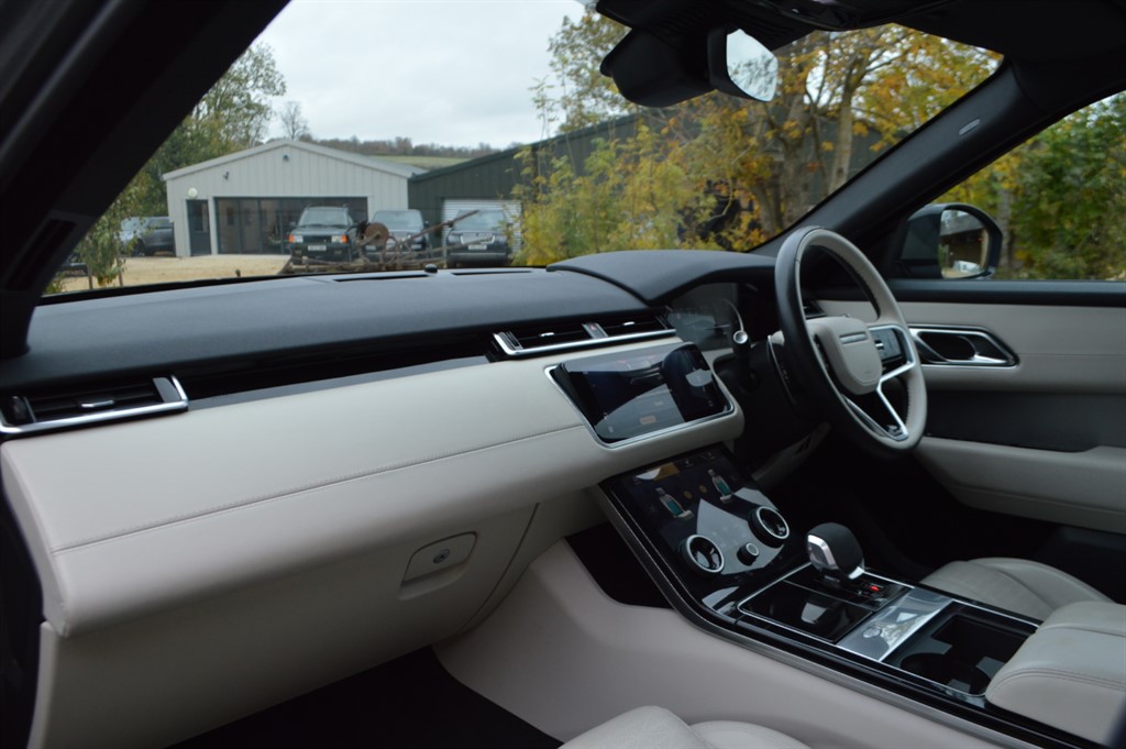 Used Land Rover Range Rover Velar 2022 for sale - 76452442: Photo 18