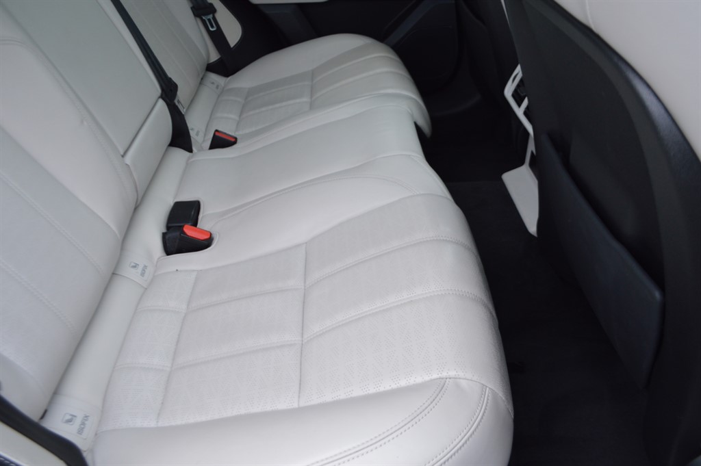 Used Land Rover Range Rover Velar 2022 for sale - 76452442: Photo 28