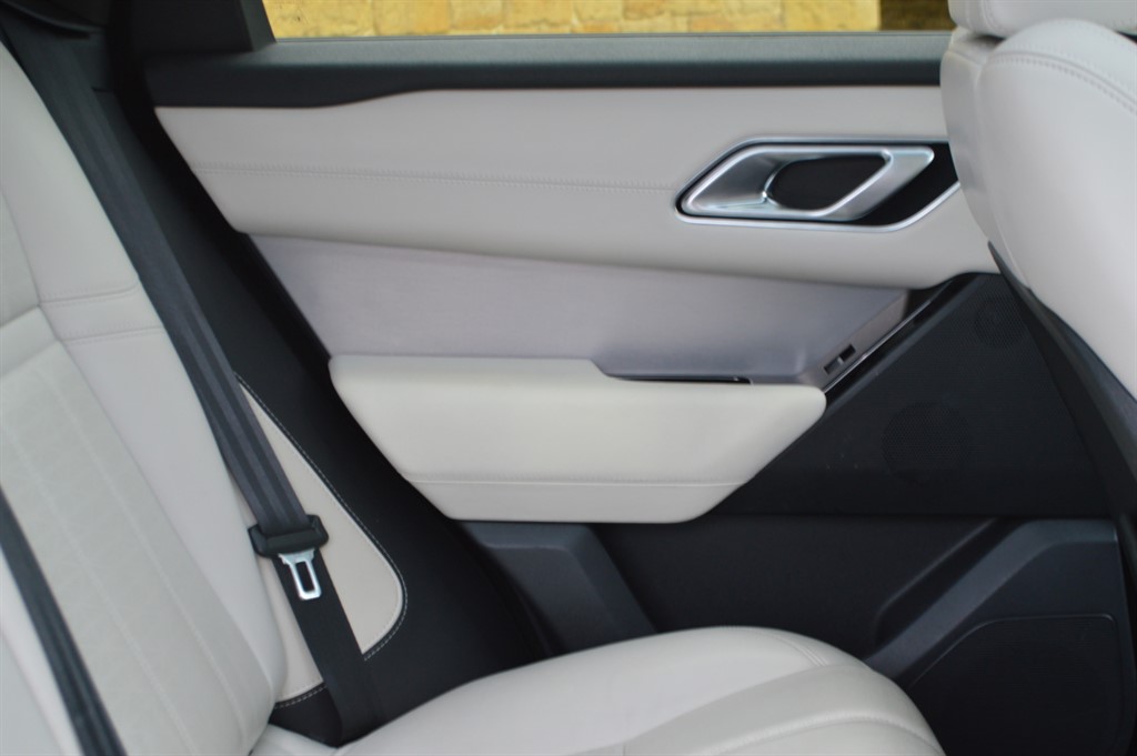 Used Land Rover Range Rover Velar 2022 for sale - 76452442: Photo 33