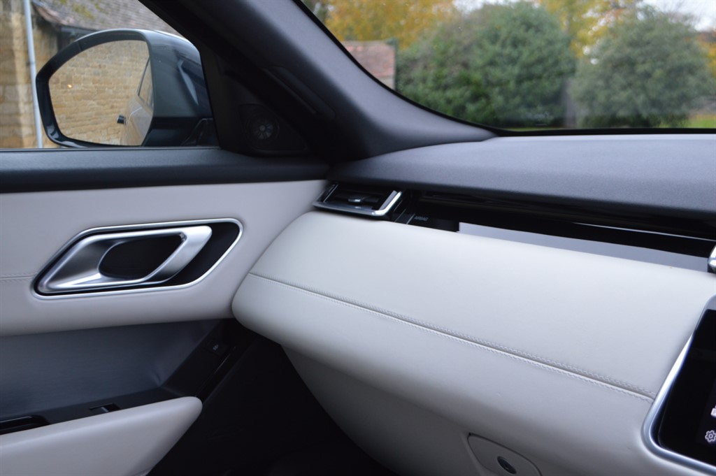 Used Land Rover Range Rover Velar 2022 for sale - 76452442: Photo 58