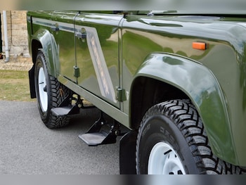 Used Land Rover Defender 110 1992 for sale - 75660523: Photo