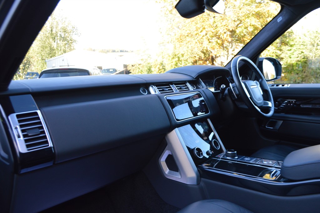 Used Land Rover Range Rover 2019 for sale - 76390309: Photo 17