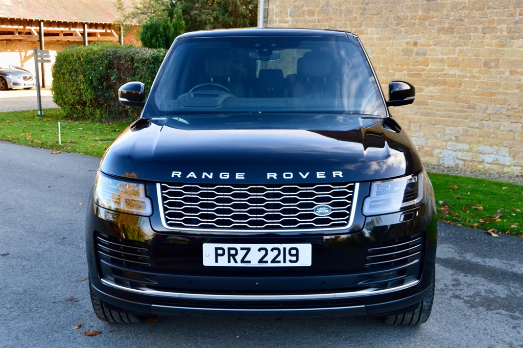 Used Land Rover Range Rover 2019 for sale - 76390309: Photo 2