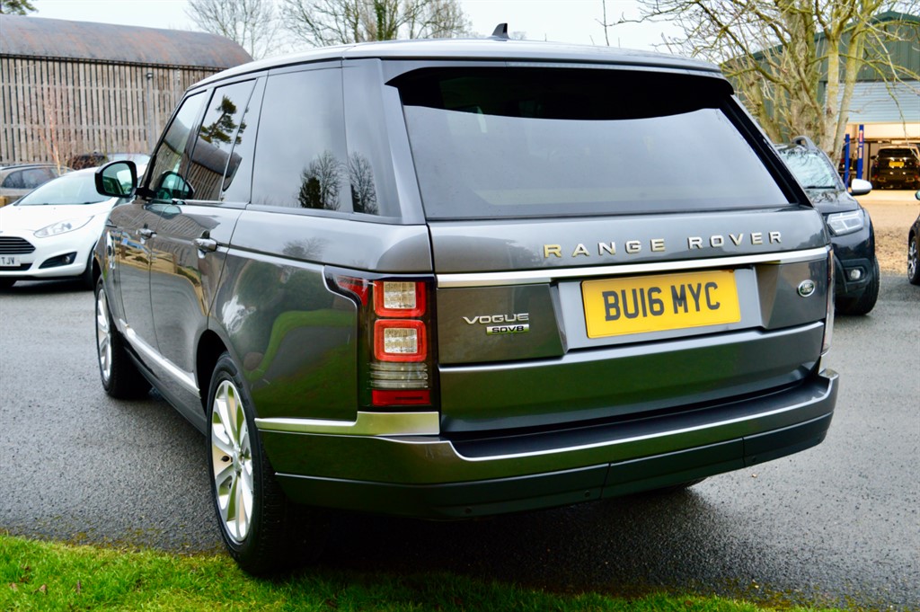 Used Land Rover Range Rover 2016 for sale - 77420682: Photo 8