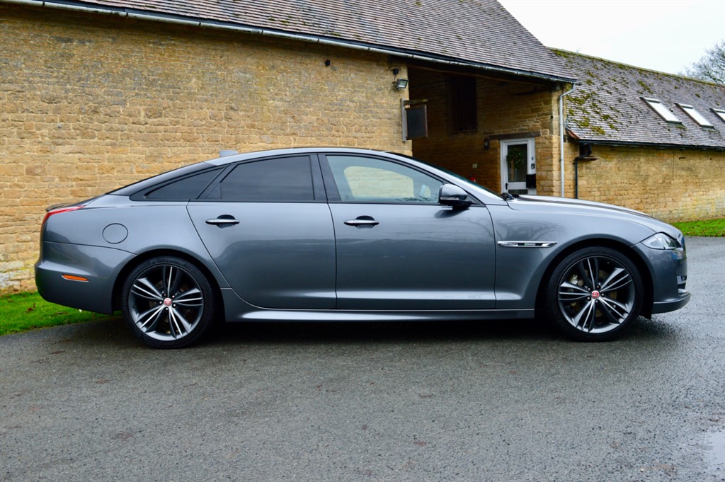 Used Jaguar XJ 2020 for sale - 76971640: Photo 11