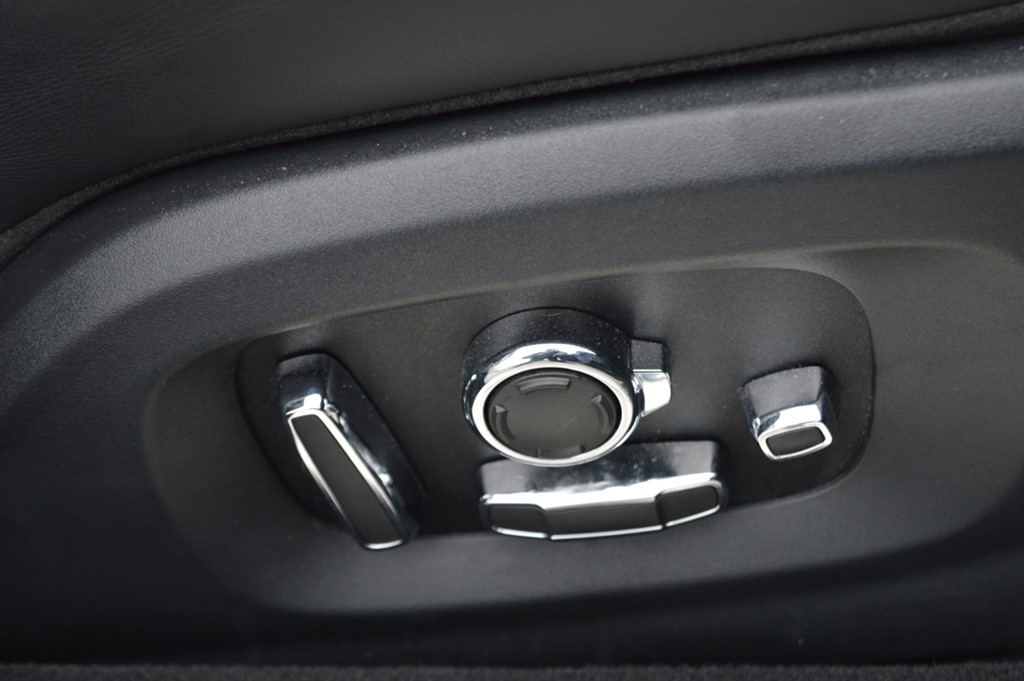 Used Jaguar XJ 2020 for sale - 76971640: Photo 28