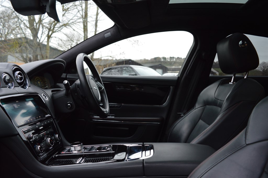 Used Jaguar XJ 2020 for sale - 76971640: Photo 49