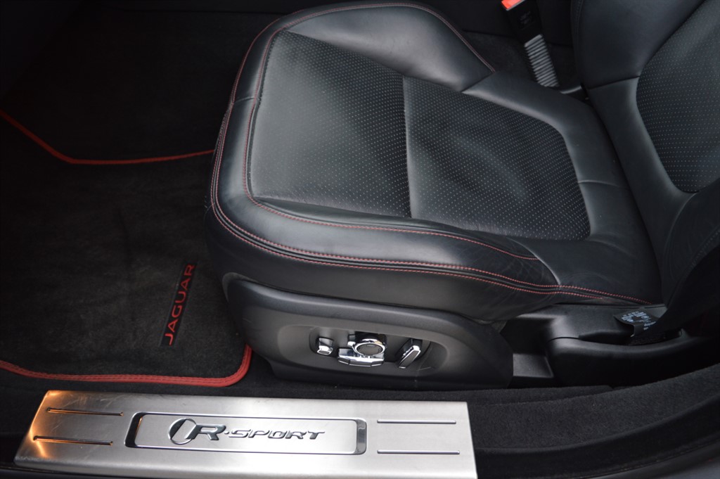 Used Jaguar XJ 2020 for sale - 76971640: Photo 60