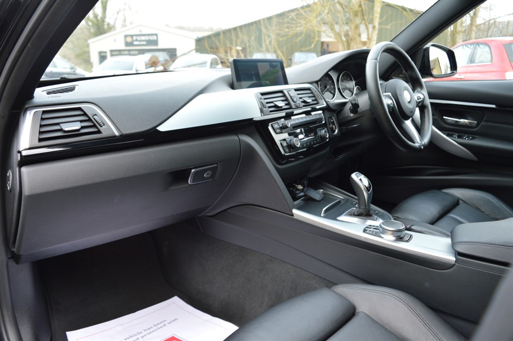 Used BMW 3 Series 2017 for sale - 77178284: Photo 17