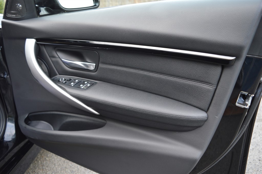 Used BMW 3 Series 2017 for sale - 77178284: Photo 28