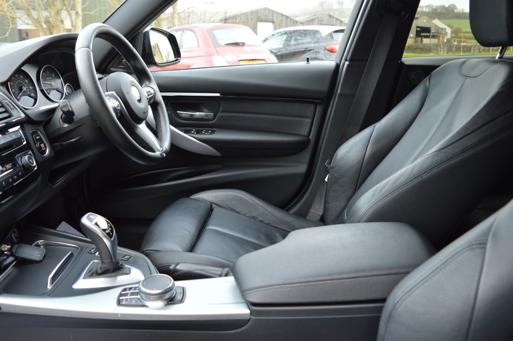 Used BMW 3 Series 2017 for sale - 77178284: Photo 40