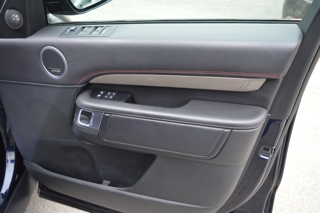 Used Land Rover Discovery 2020 for sale - 78028233: Photo 39