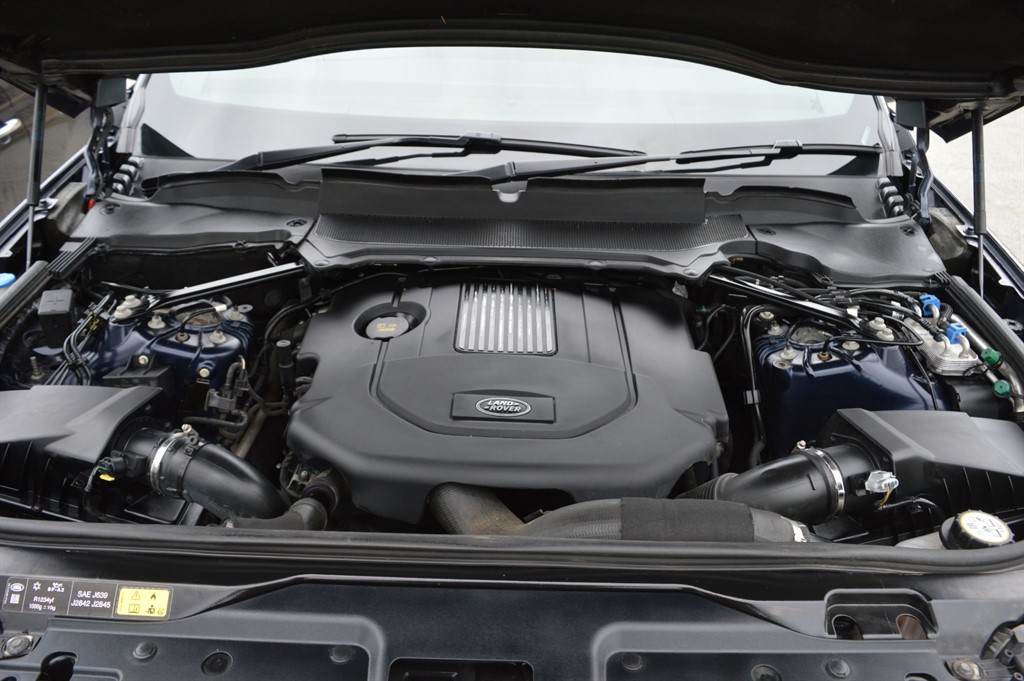 Used Land Rover Discovery 2020 for sale - 78028233: Photo 40