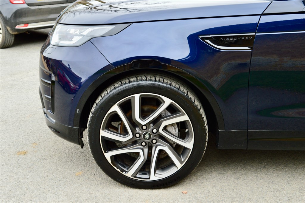 Used Land Rover Discovery 2020 for sale - 78028233: Photo 41