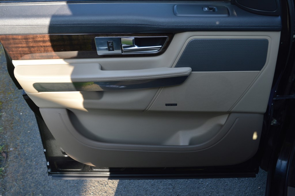 Used Land Rover Range Rover Sport 2011 for sale - 77771513: Photo 37