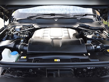 Used Land Rover Range Rover 2019 for sale - 77877924: Photo