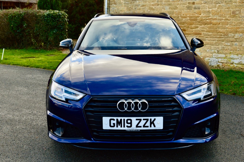 Used Audi A4 2019 for sale - 77261945: Photo 2