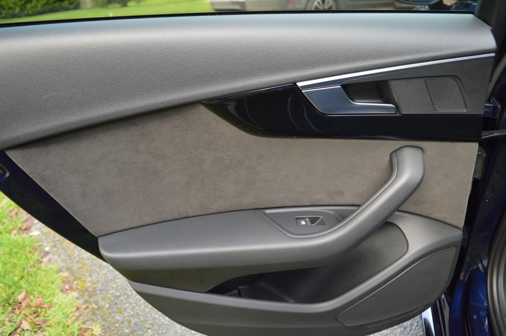 Used Audi A4 2019 for sale - 77261945: Photo 30