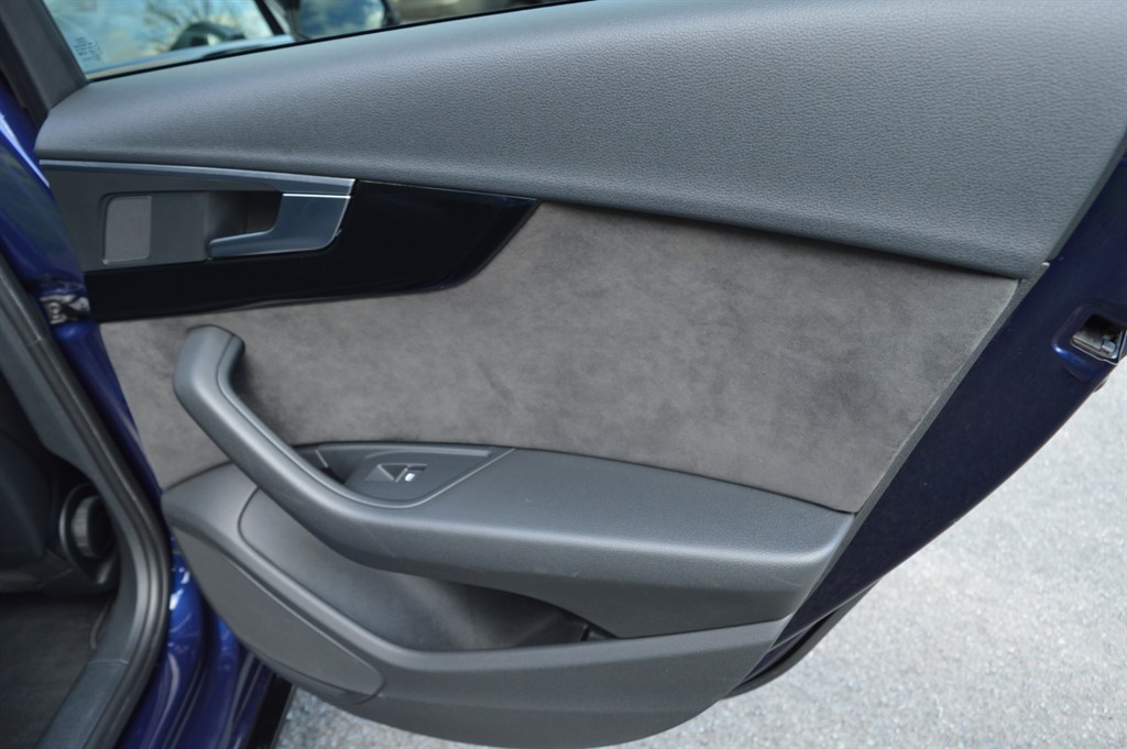 Used Audi A4 2019 for sale - 77261945: Photo 31