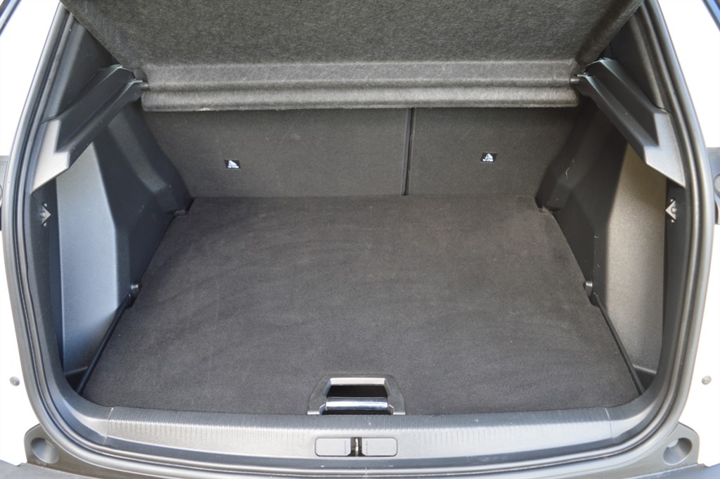 Used Peugeot 2008 2020 for sale - 77848323: Photo 12