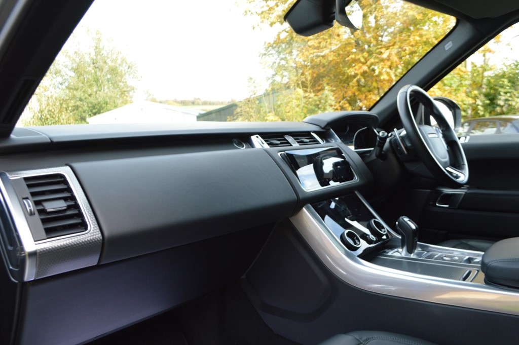 Used Land Rover Range Rover Sport 2018 for sale - 76344216: Photo 11