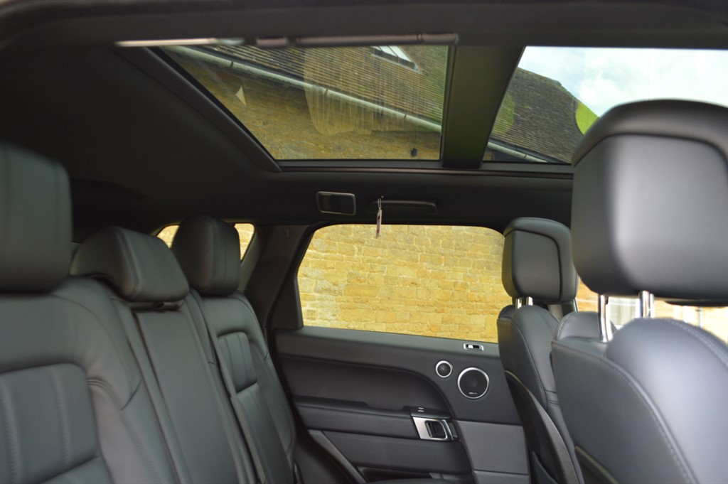 Used Land Rover Range Rover Sport 2018 for sale - 76344216: Photo 22