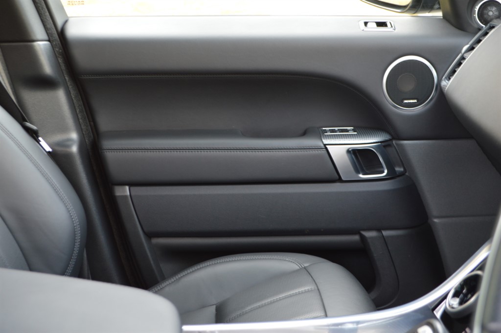 Used Land Rover Range Rover Sport 2018 for sale - 76344216: Photo 38