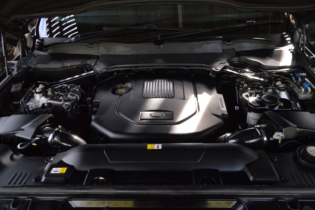 Used Land Rover Range Rover Sport 2018 for sale - 76344216: Photo 4