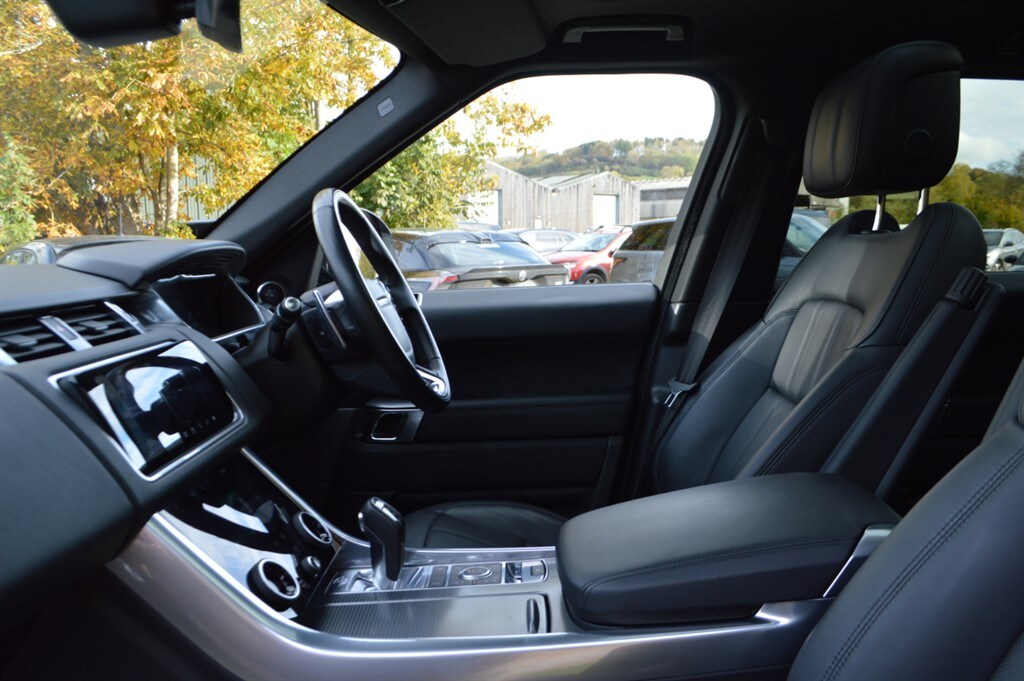 Used Land Rover Range Rover Sport 2018 for sale - 76344216: Photo 8