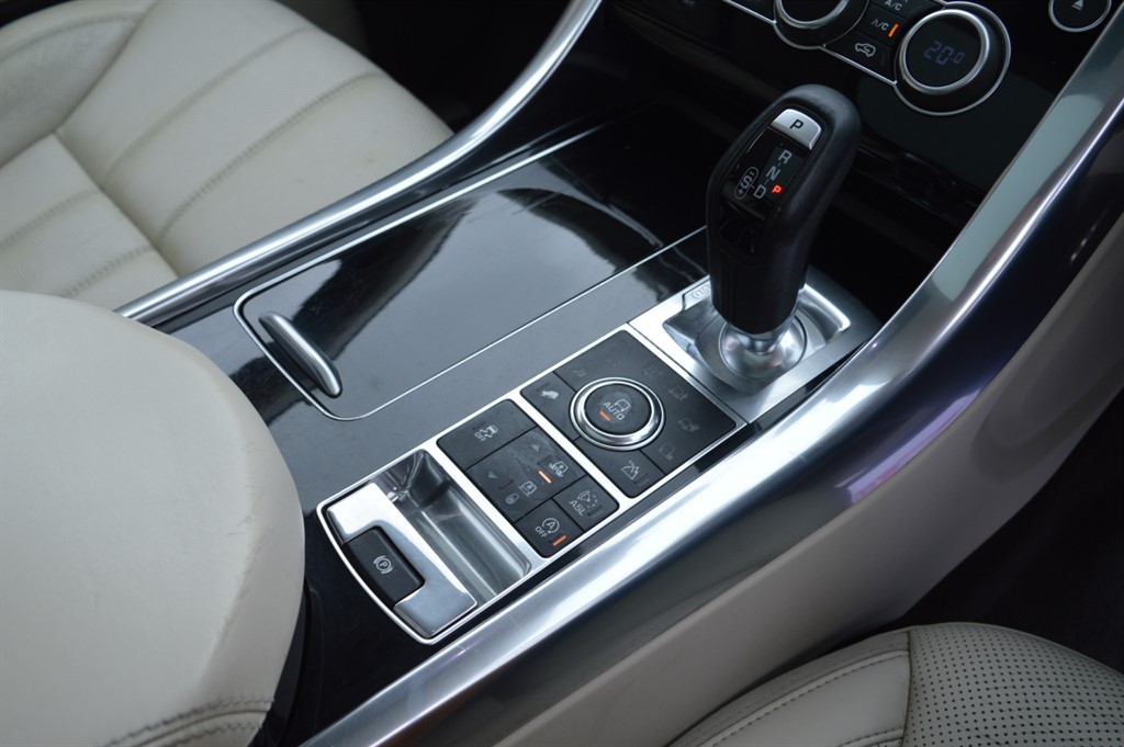 Used Land Rover Range Rover Sport 2014 for sale - 77795230: Photo 18