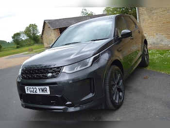 Used Land Rover Discovery Sport 2022 for sale - 78630392: Photo