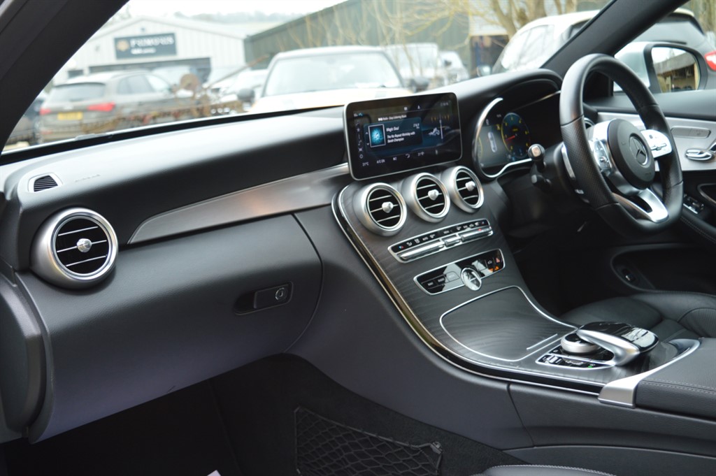 Used Mercedes-Benz C Class 2018 for sale - 77819229: Photo 16