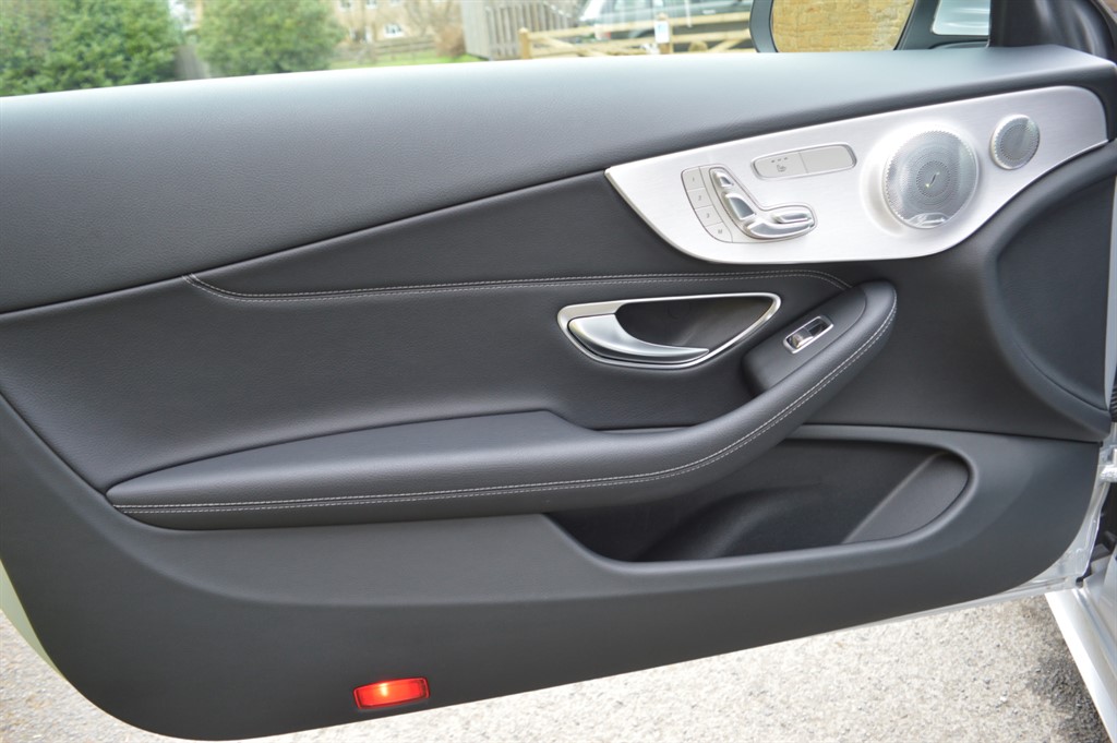 Used Mercedes-Benz C Class 2018 for sale - 77819229: Photo 27