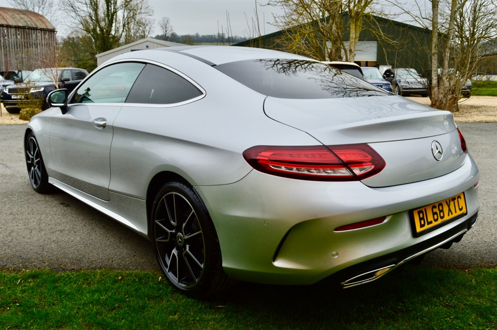 Used Mercedes-Benz C Class 2018 for sale - 77819229: Photo 4