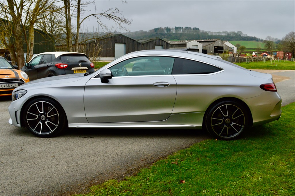Used Mercedes-Benz C Class 2018 for sale - 77819229: Photo 9