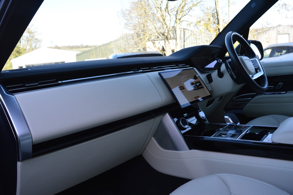 Used Land Rover Range Rover 2022 for sale - 76580358: Photo 16