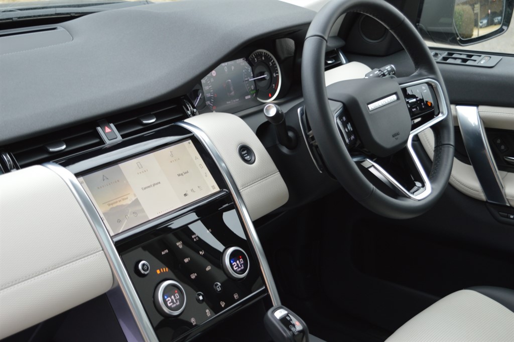 Used Land Rover Discovery Sport 2023 for sale - 77732836: Photo 14