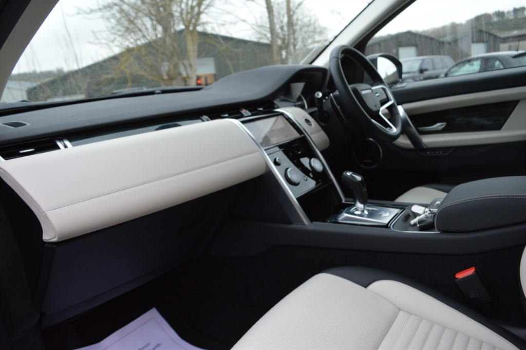 Used Land Rover Discovery Sport 2023 for sale - 77732836: Photo 15