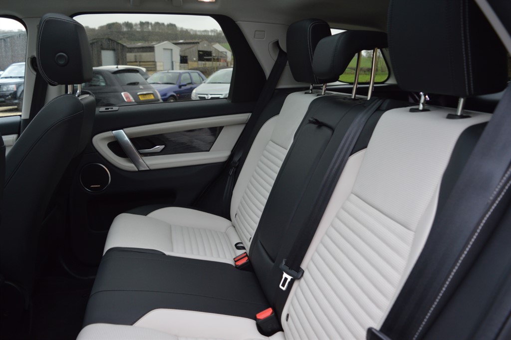 Used Land Rover Discovery Sport 2023 for sale - 77732836: Photo 21