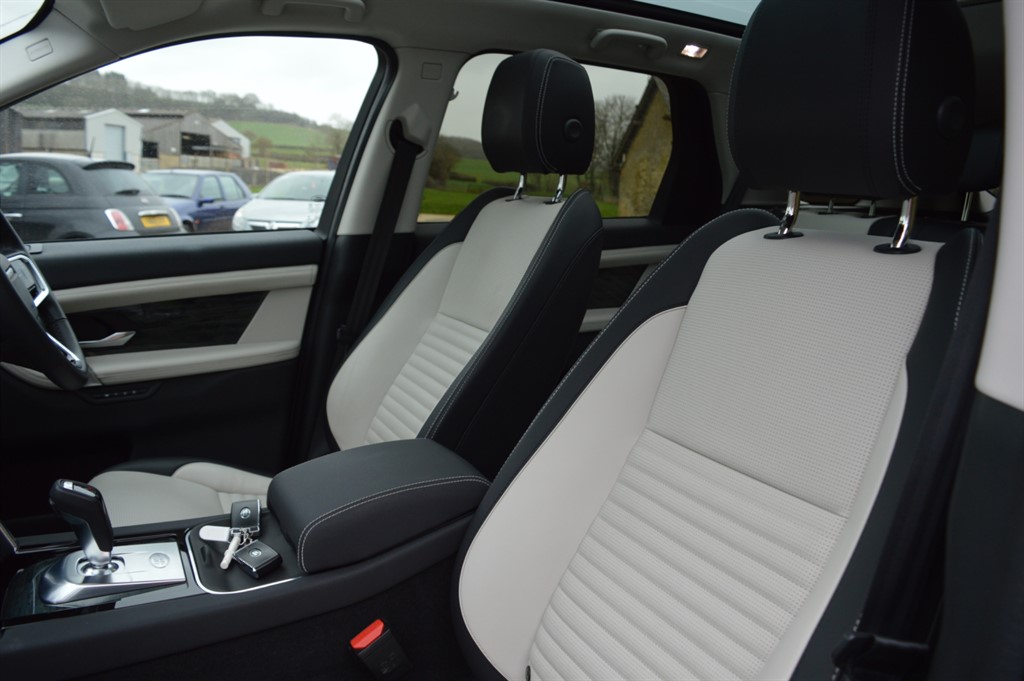 Used Land Rover Discovery Sport 2023 for sale - 77732836: Photo 46