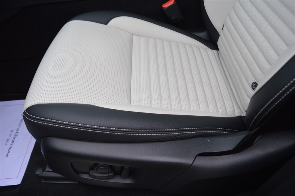 Used Land Rover Discovery Sport 2023 for sale - 77732836: Photo 47